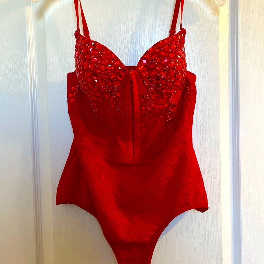 Windsor ♥️Size Medium Corset Bodysuit.♥️